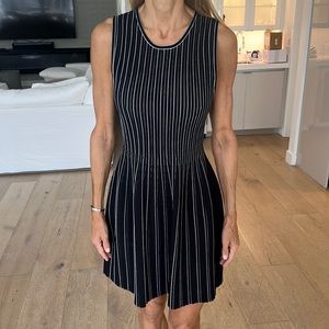 Theory dress size medium black and white knight